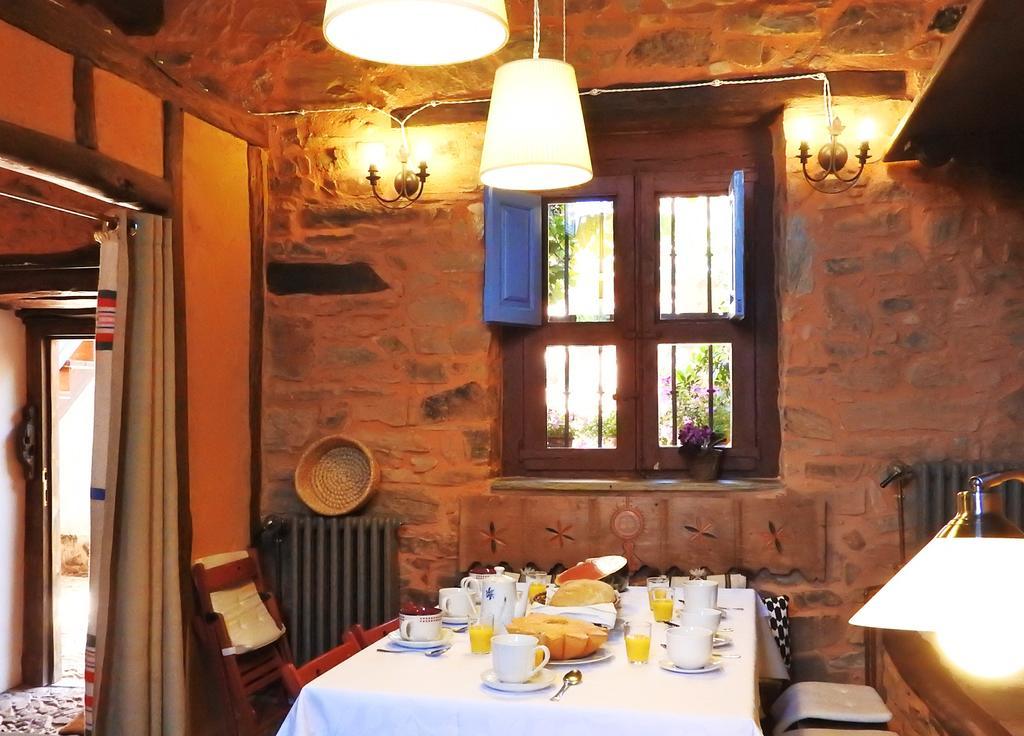 La Casa De Murias Murias de Rechivaldo Szoba fotó